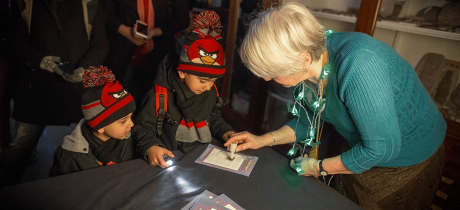 Kids participating in activity at Sedgwick Museum of Earth Sciences in Cambridge