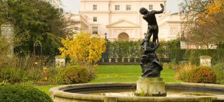 Fountain at The Regents Park