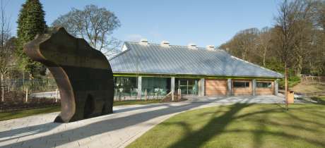 Outside view of Camperdown Wildlife Centre in Dundee