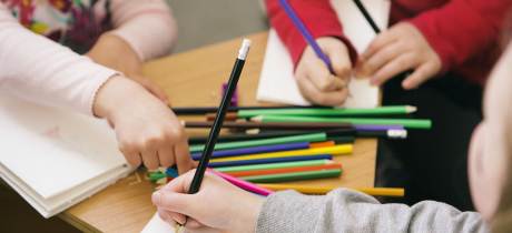 Kids drawing at Irish Museum Of Modern Art in Dublin