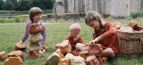 Bodiam Castle - National Trust - Featured Image - 4