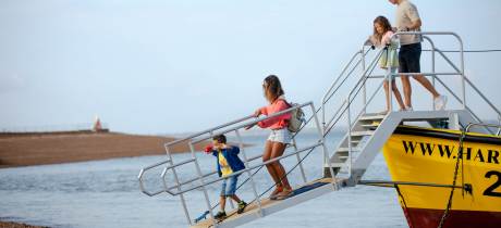 Harbour Ferry Boat Rides - Featured Image - 3