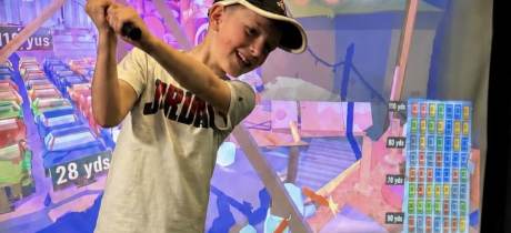 SmackShot Indoor Golf - Featured Image - 3