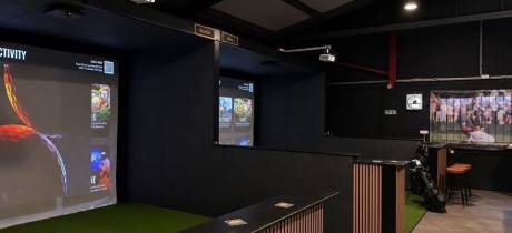 SmackShot Indoor Golf - Featured Image - 4