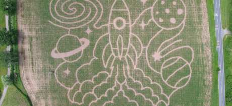 Elton Giant Mazes - Featured Image - 2
