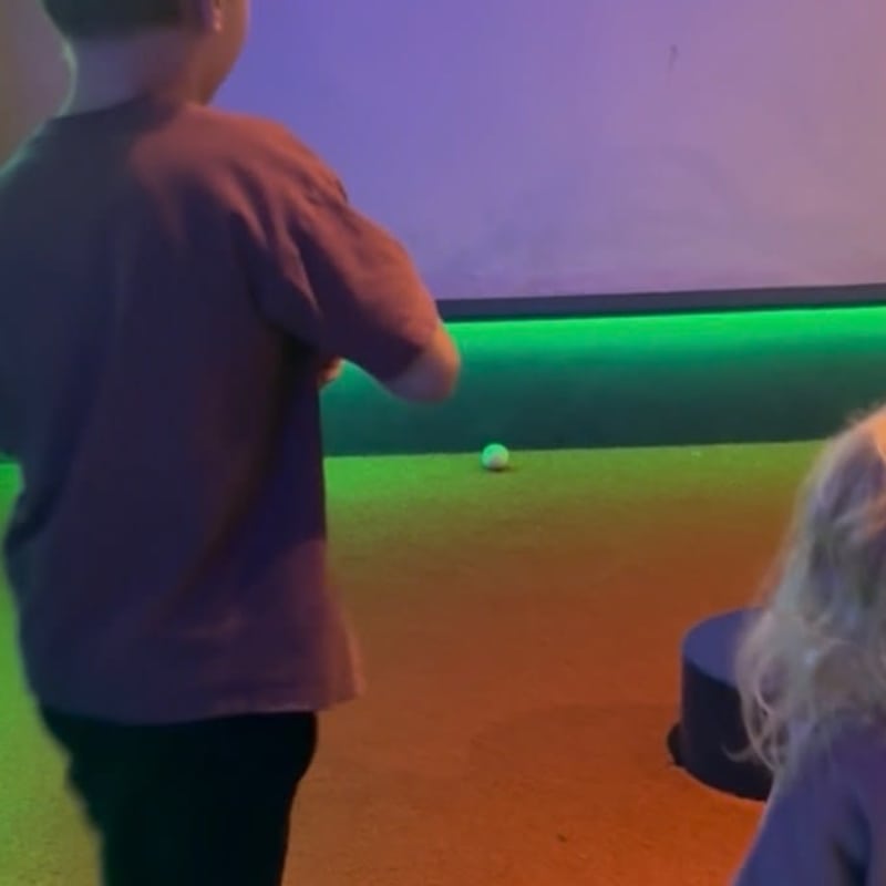 Each ball is registered to each player.