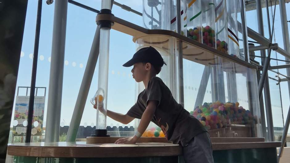 Exploring the world of science with hands on experiences