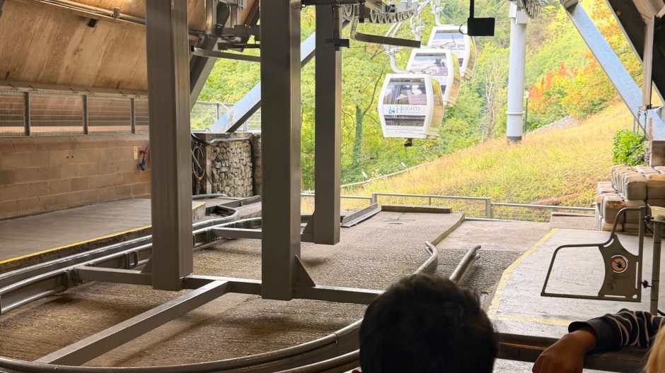 Waiting to board the cable car
