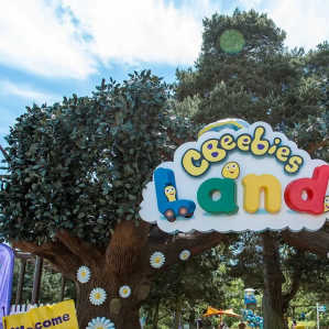 Image Of Bluey Show At CBeebies Land