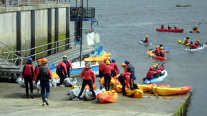 People canoeing at Star Outdoors Kenmare