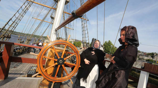 People on ship at Dunbrody Famine Ship in New Ross