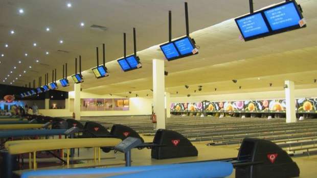 Bowling alleys at LA Bowl Warrington