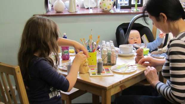 Mum and kids at The Potters Den in Holmfirth