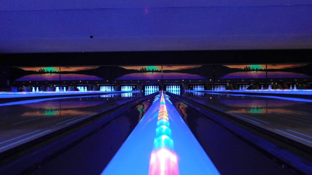 Bowling alleys at Chesterfield Bowl