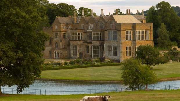Outside view of Broughton Castle in Banbury