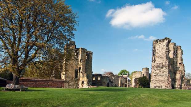 Ruins of Ashby de la Zouch Castle