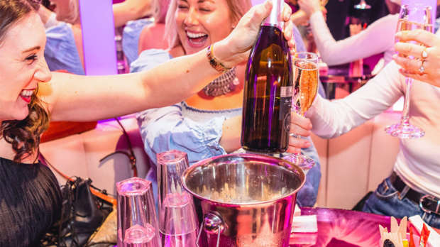 Mamma Mia Bottomless Brunch - Featured Image - 1
