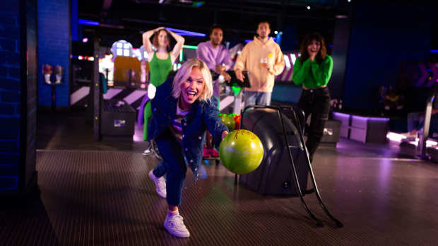 Hollywood Bowl Swindon - Featured Image - 1