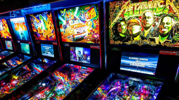 Retroids Arcade Bar - Featured Image - 1