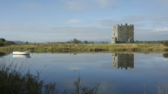 Lake by Threave Castle in Castle Douglas