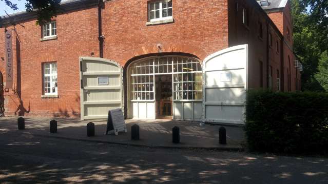 Entrance to Paint at Pot Craft Studio in Ashby de la Zouch