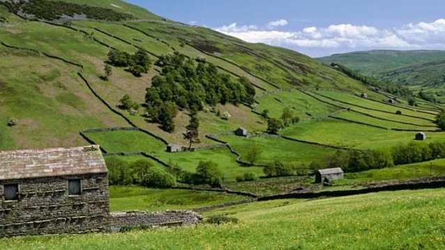 View of hills at Pennine Way National Trail in Kelso