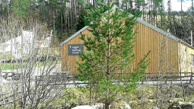 Outside view of Laggan Wolftrax Centre in Laggan