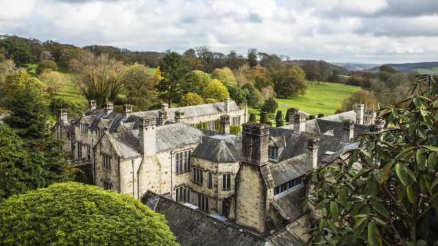 Outside view of Lanhydrock in Bodmin