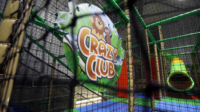 Indoor soft play frame at Superbowl UK Newport