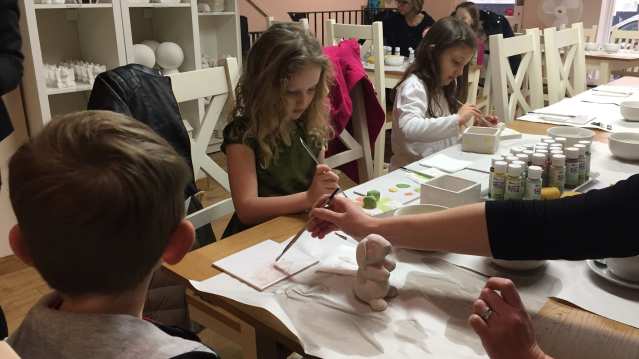 Kids painting at Kilnwood Studio in Uckfield