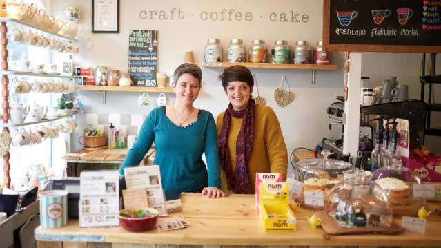 Women at counter at Busy Brush Cafe in Wallingford