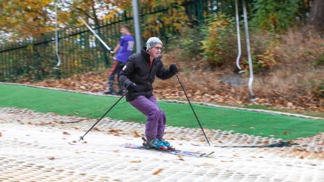 Man skiing at Telford Snowboard and Ski Centre