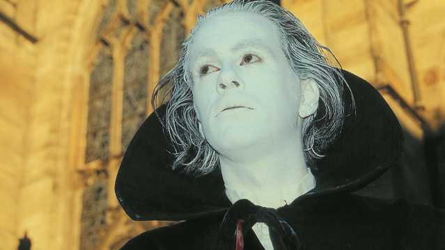 Staff dressed as dracula at The Cadies and Witchery Tours in Edinburgh