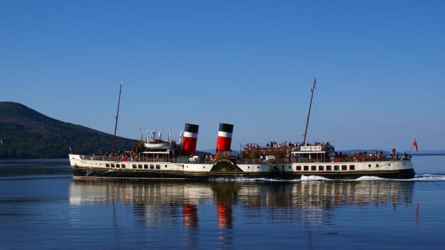 Passengers on Waverley Excursions in Glasgow