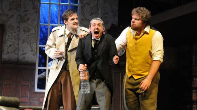 The Play That Goes Wrong - Featured Image - 3