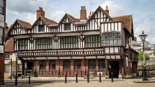 Tudor House and Garden - Featured Image - 1