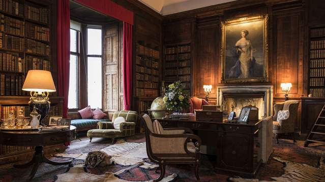 Dunrobin Castle - Featured Image - 2