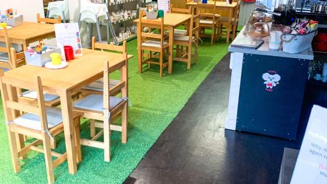 Krafty Koala Pottery Cafe - Featured Image - 1