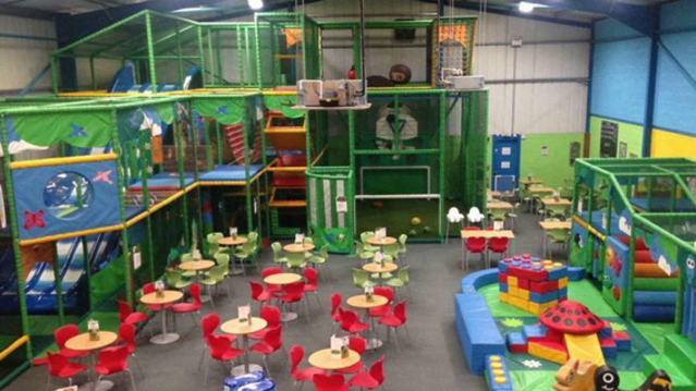 Treetops Play and Party Cafe - Featured Image - 1