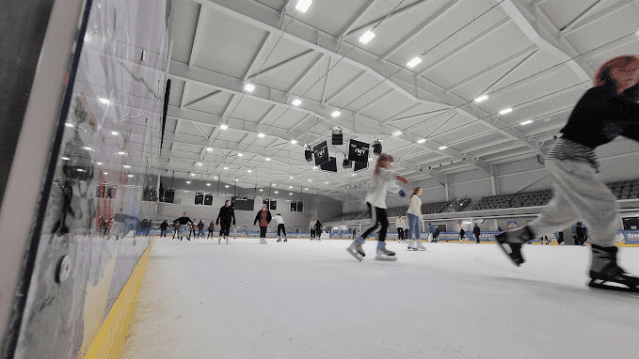 Planet Ice Bristol - Featured Image - 4