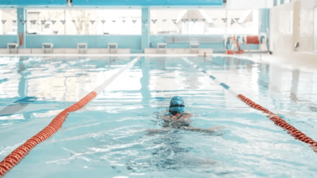Botwell Green Sports & Leisure Centre - Featured Image - 9