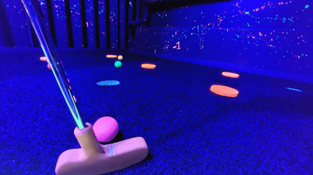 bonkers illumination golf - Featured Image - 2