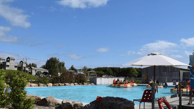 Puxton Park - Featured Image - 2