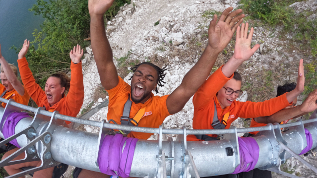 Hangloose Adventure Bluewater - Featured Image - 2