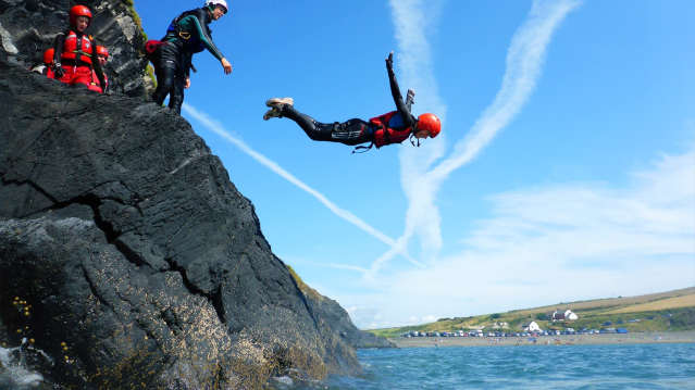 Celtic Quest Coasteering - Featured Image - 8