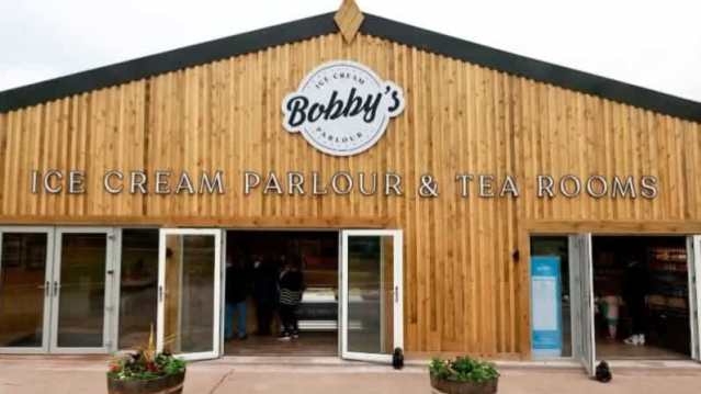 Bobby's Ice Cream Parlour - Featured Image - 5