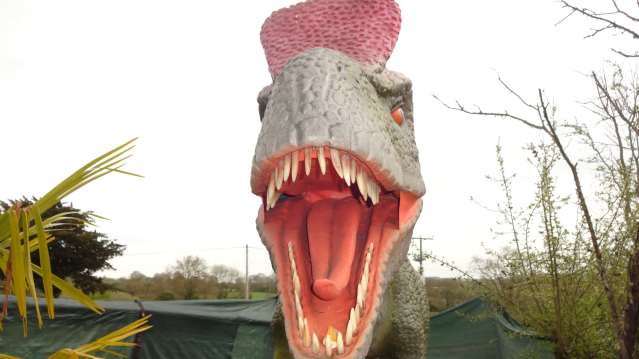 Dinosaur World - Featured Image - 6