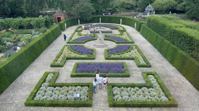 Kew Gardens - Featured Image - 10