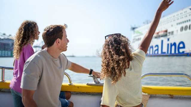 Harbour Ferry Boat Rides - Featured Image - 5