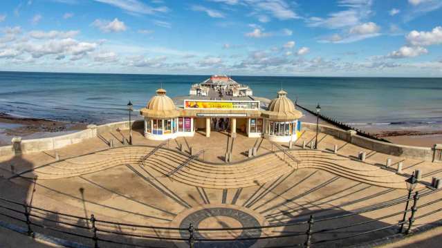 Cromer Pier - Featured Image - 2